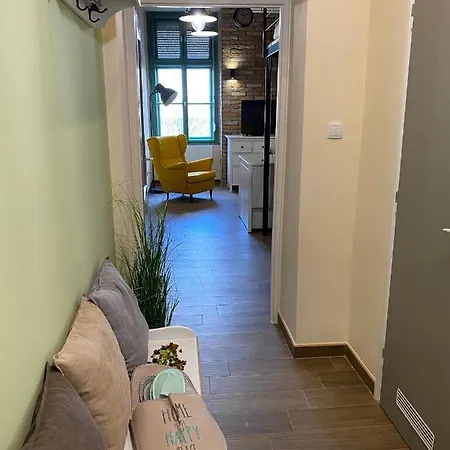 Pedal Apartment